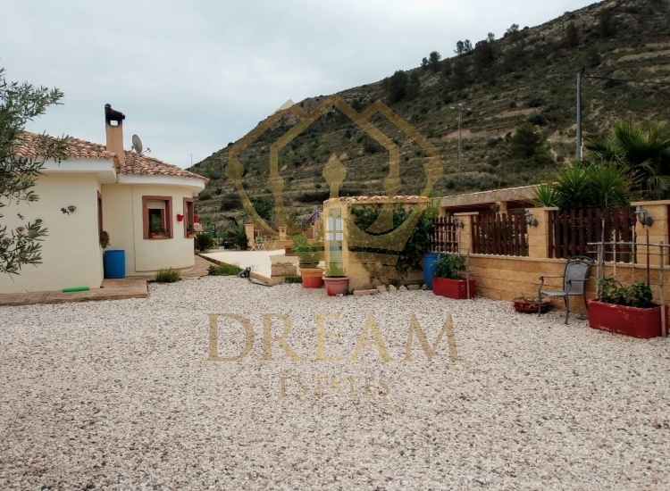 Relleu, 3 Bedrooms Bedrooms, ,2 BathroomsBathrooms,Villa,For Sale,Relleu,1011