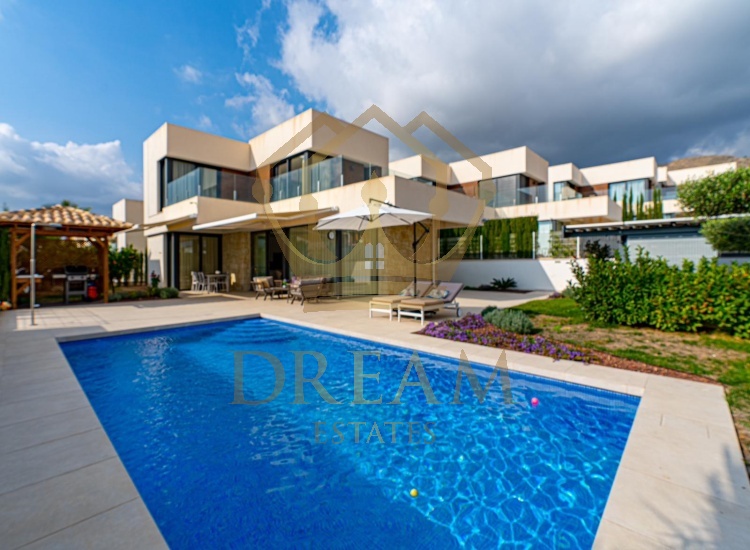 Finestrat, 4 Bedrooms Bedrooms, ,4 BathroomsBathrooms,Villa,For Sale,1014