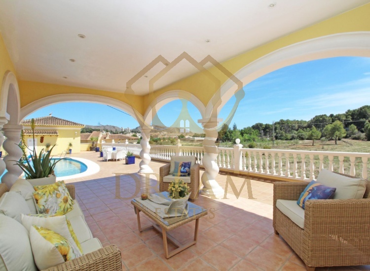 Moraira, 3 Bedrooms Bedrooms, ,3 BathroomsBathrooms,Villa,For Sale,Moraira,1020