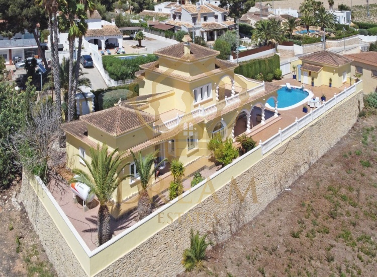 Moraira, 3 Bedrooms Bedrooms, ,3 BathroomsBathrooms,Villa,For Sale,Moraira,1020