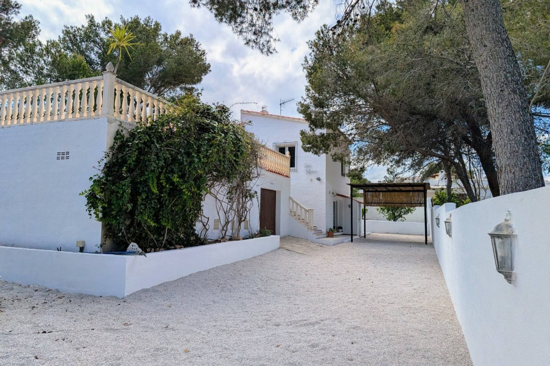 Moraira, 4 Bedrooms Bedrooms, ,2 BathroomsBathrooms,Villa,For Sale,Moraira,1037