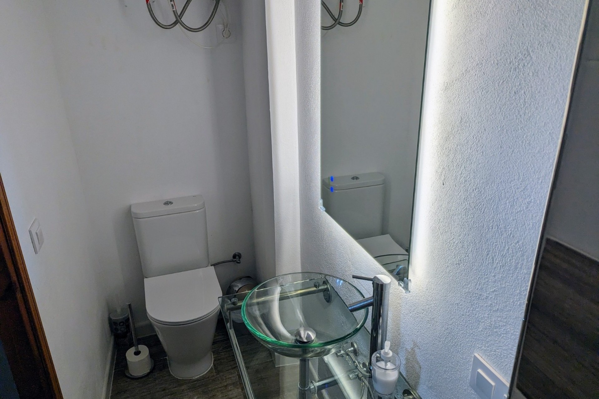 11 Bedrooms Bedrooms, ,8 BathroomsBathrooms,Villa,For Sale,1038