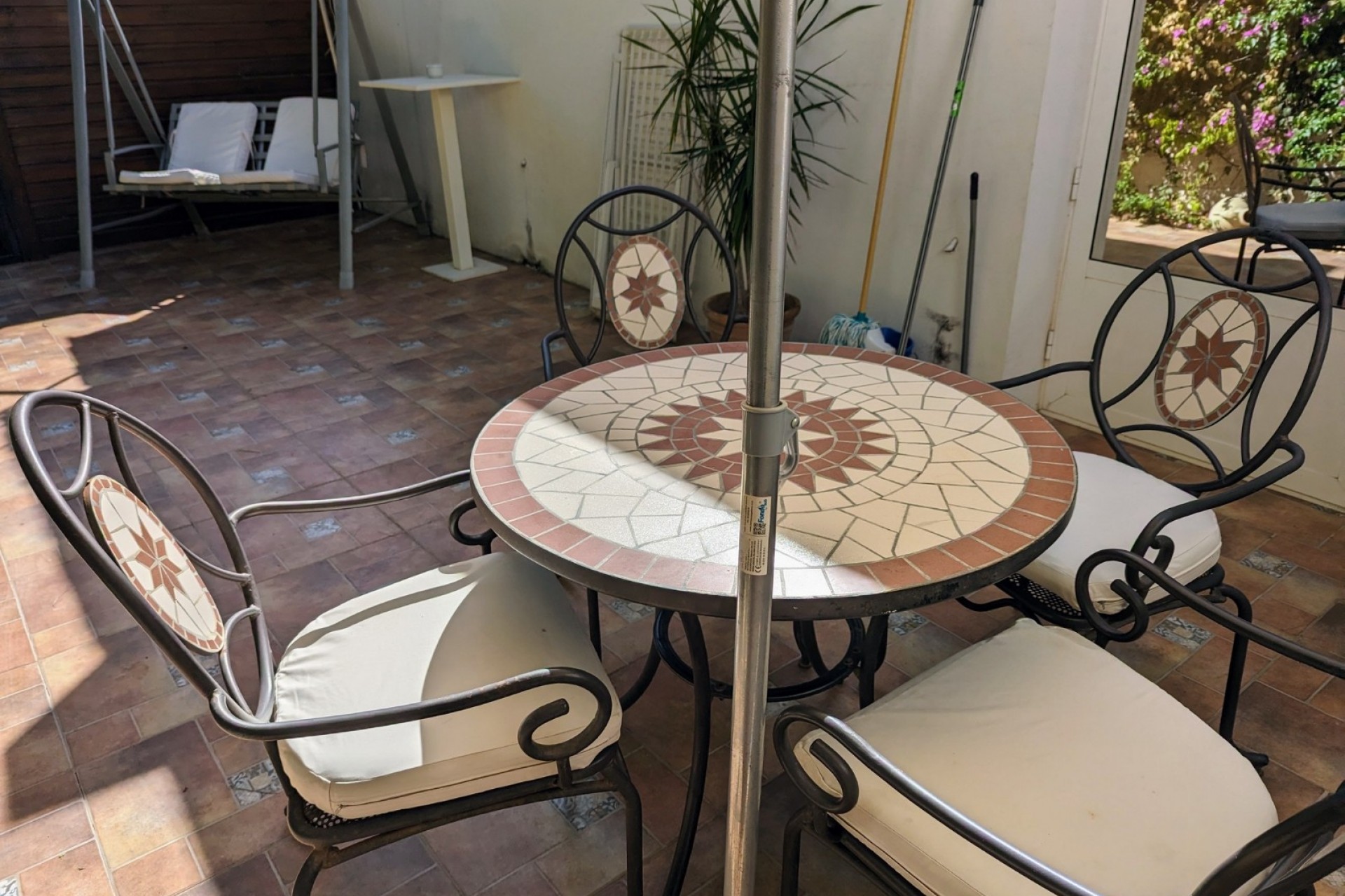 11 Bedrooms Bedrooms, ,8 BathroomsBathrooms,Villa,For Sale,1038