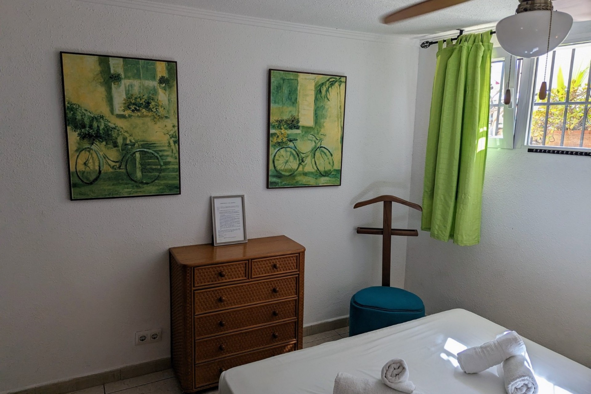 11 Bedrooms Bedrooms, ,8 BathroomsBathrooms,Villa,For Sale,1038