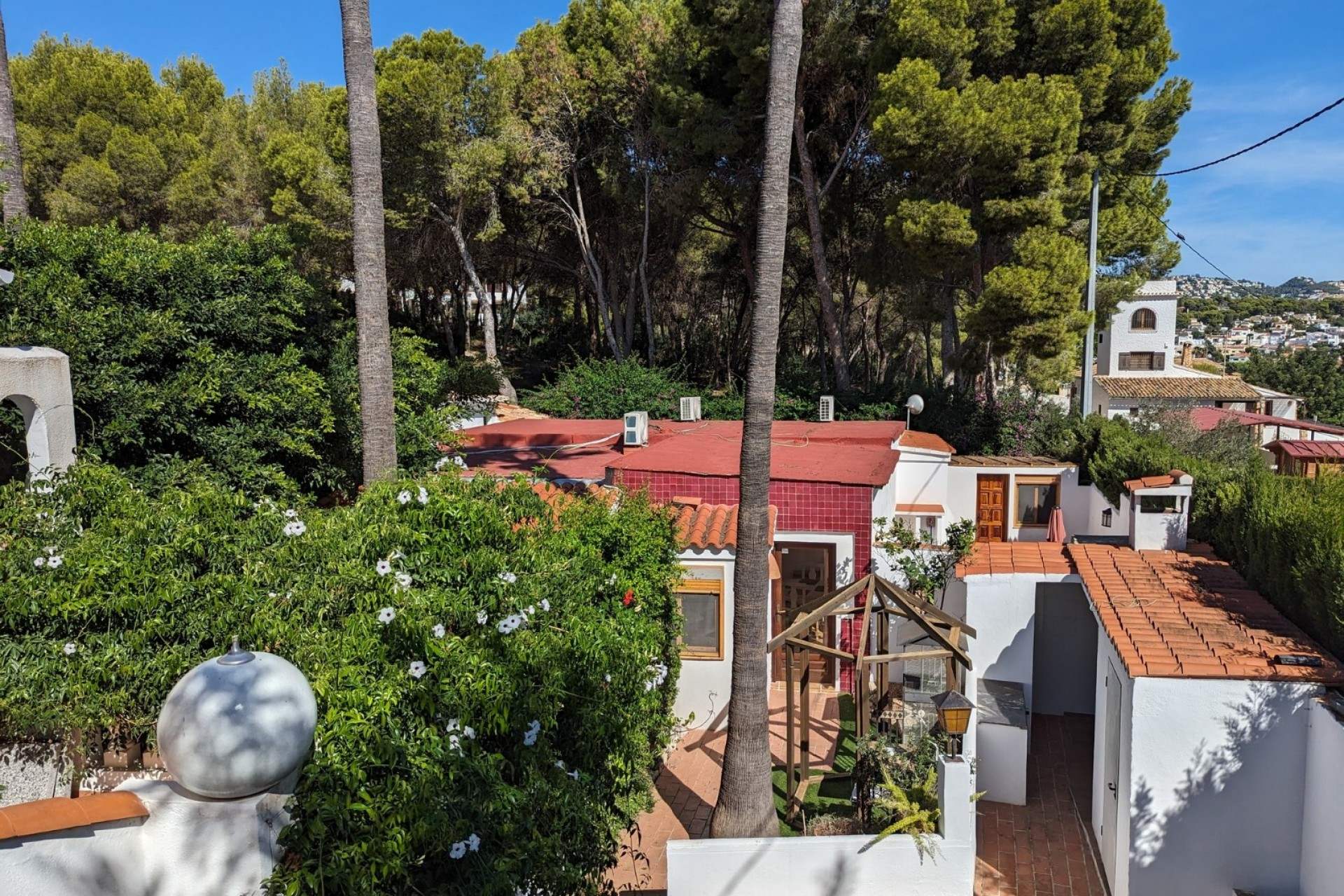 11 Bedrooms Bedrooms, ,8 BathroomsBathrooms,Villa,For Sale,1038