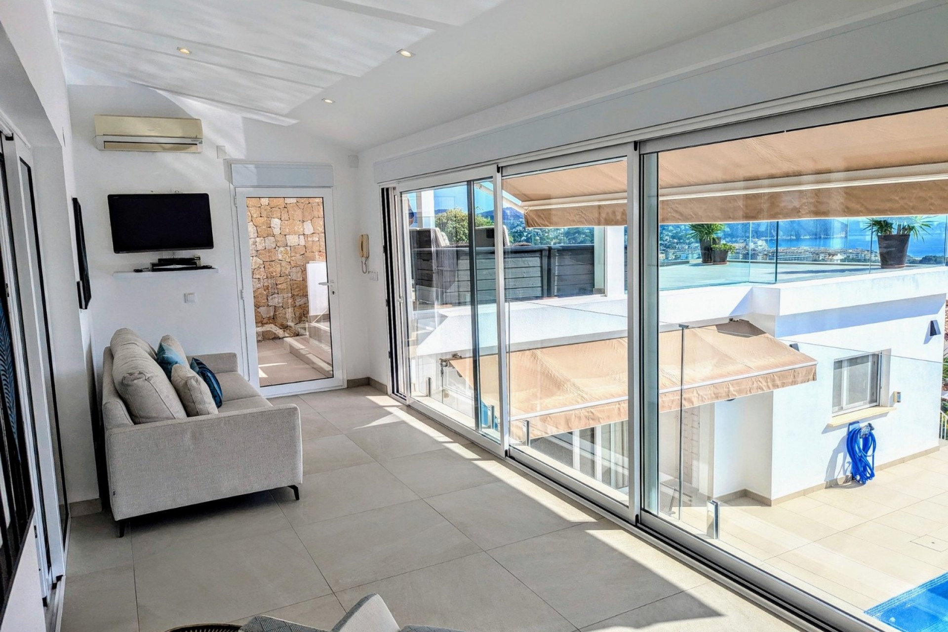 C Mar 1 Moraira, 5 Bedrooms Bedrooms, ,3 BathroomsBathrooms,Villa,For Sale,C Mar 1 Moraira,1040