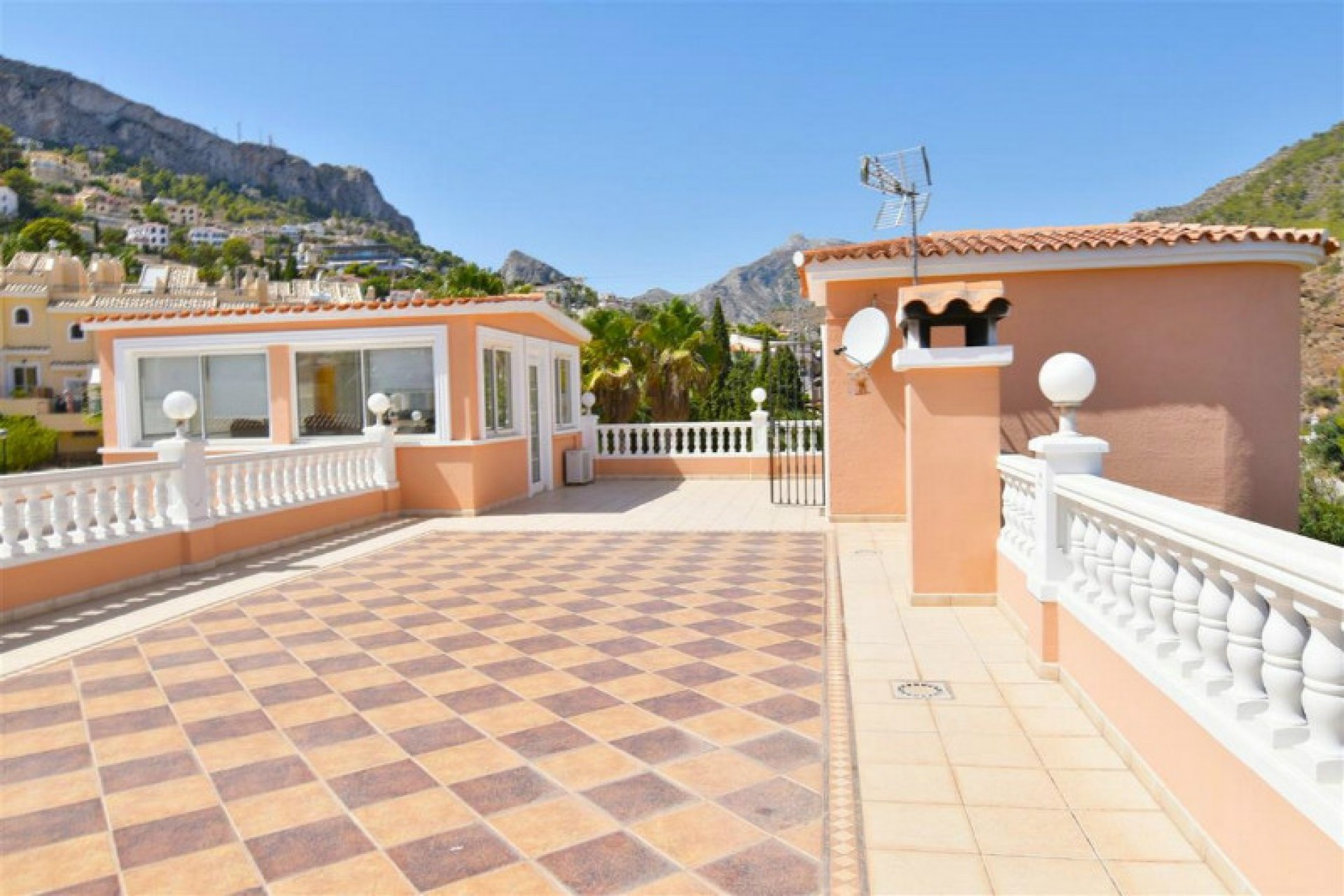 Calpe, 4 Bedrooms Bedrooms, ,3 BathroomsBathrooms,Villa,For Sale,Calpe,1044