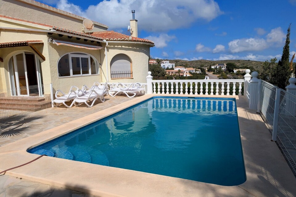 Cumbre del Sol, 3 Bedrooms Bedrooms, ,2 BathroomsBathrooms,Villa,For Sale,Cumbre del Sol,1047