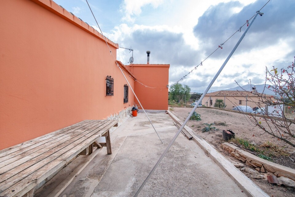 Benissa, 5 Bedrooms Bedrooms, ,1 BathroomBathrooms,Villa,For Sale,1048